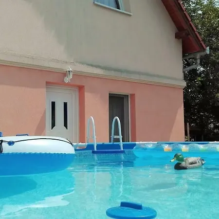 Szita Apartman Apartment *